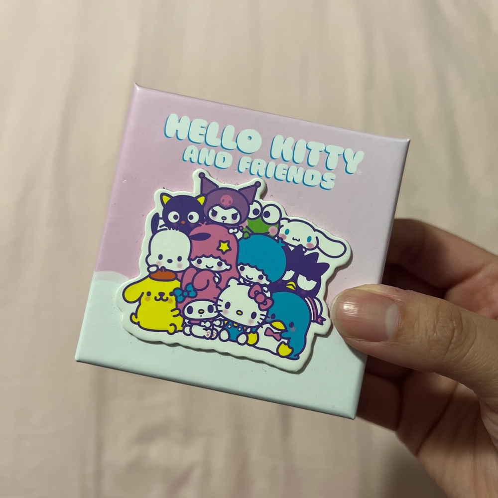 Hello Kitty and coquette bracelets - Picture 3 of 5